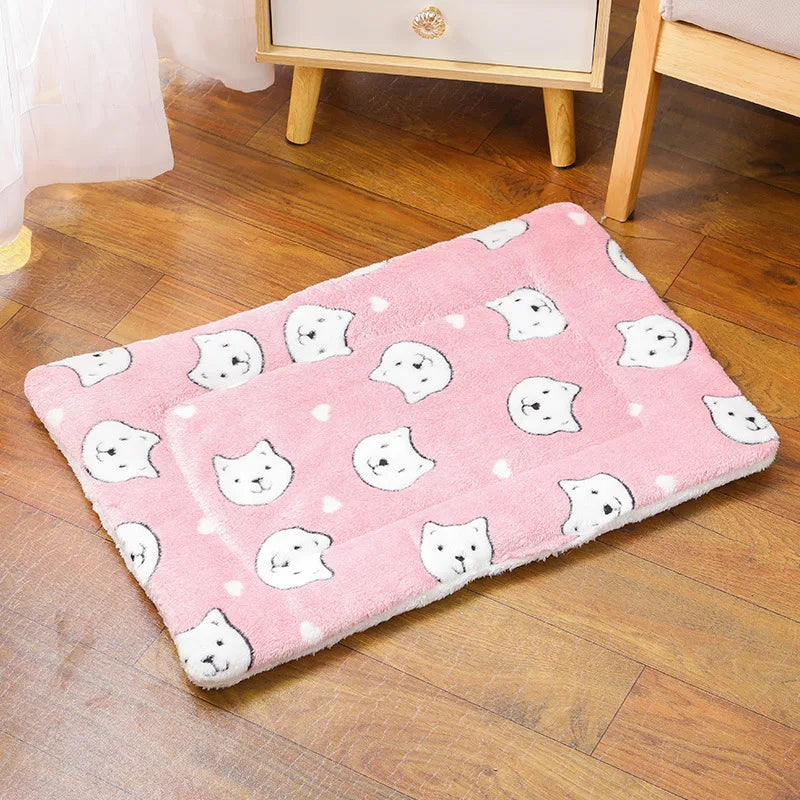 Pet Autumn Winter Warm Thick Sleeping Mat Pet Dog Sofa Mat Elastic Cat Soft Bed Mat