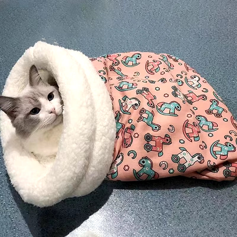 Comfortable Cat Sleeping Bag Soft Cat Bed Warm Closed Cat Bed Funny Tunnel Pet Nest Lovely Nest for Cats 2.5-7Kg Pet Supplies